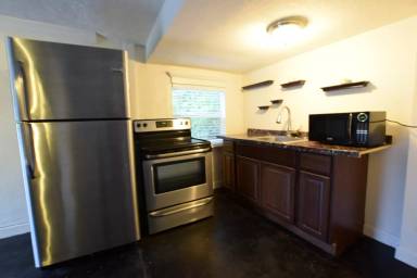 Main picture of 109 James Ave