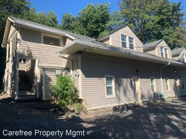 Main picture of 4391 SE Lake Rd