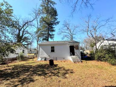 Main picture of 1912 Virginia Ave