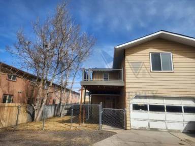 Main picture of 522 S Lincoln St