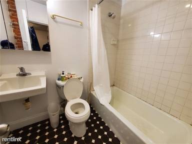Main picture of 181 Saint Botolph St