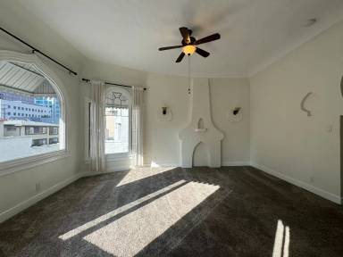 Main picture of 6407 Orange St