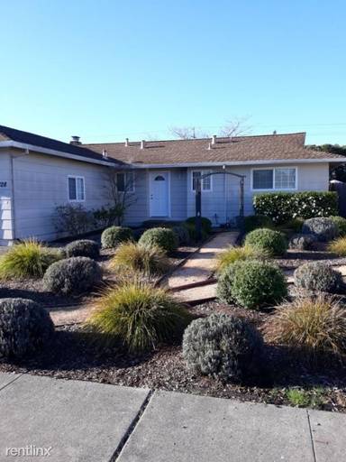Main picture of 428 Eastwood Dr