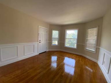 Main picture of 1507 West St