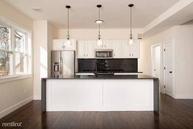 Main picture of 15 Playstead Rd