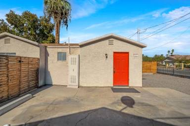 Main picture of 2745 E Willetta St