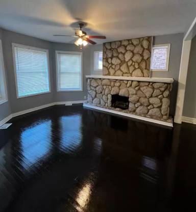 Main picture of 6112 S Maplewood Ave