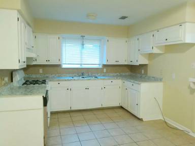 Main picture of 109 Sutherland Dr