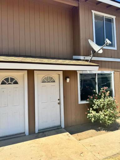 Main picture of 2332 S Martin L King Jr Blvd