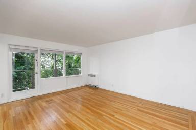 Main picture of 240 CUMBERLAND Apartments