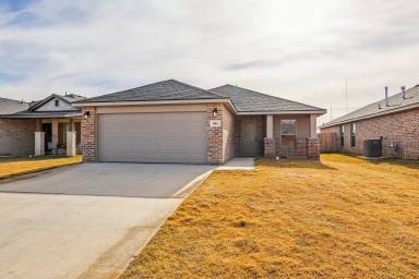 Main picture of 9901 Yellowhouse Ave