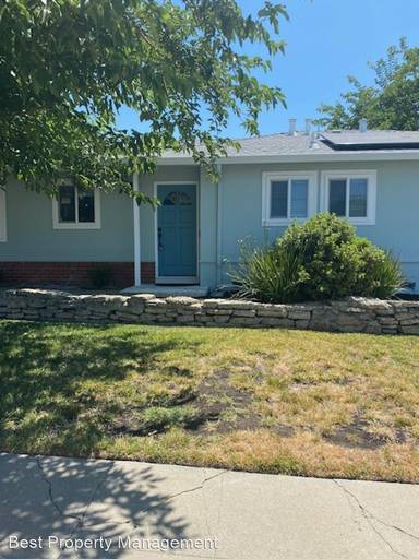 Main picture of 308 Cambridge Way