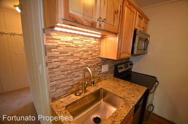 Main picture of 107 Peaks View Ct