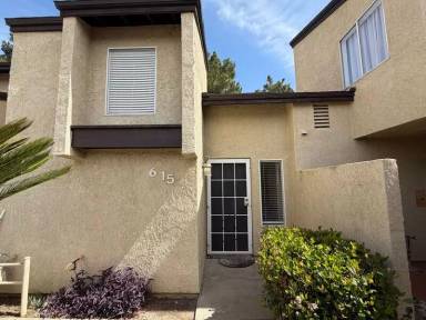 Main picture of 615 Parkview Dr