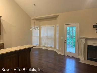 Main picture of 25 Round Rock Cir NE