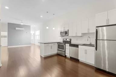Main picture of 710 Chestnut St