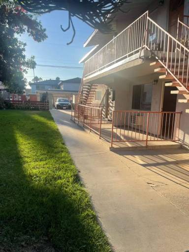 Main picture of 2161 Pasadena Ave