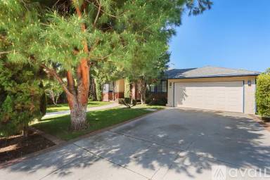 Main picture of 417 San Antonio Rd
