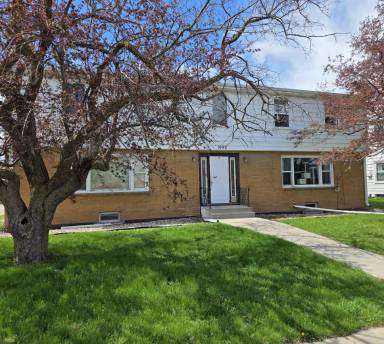 Main picture of 1095 Gillingham Rd - D