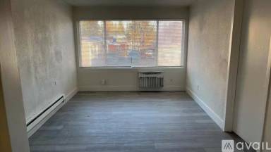 Main picture of 5314 W Sunset Hwy