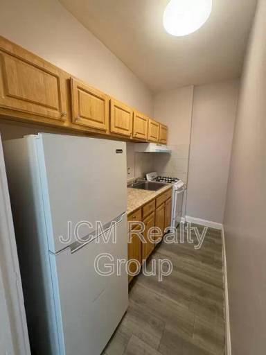 Main picture of 124 Central Ave