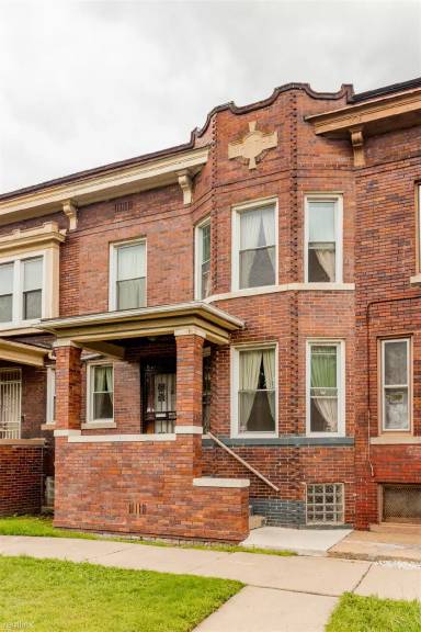 Main picture of 3959 W Lafayette Blvd