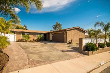 Main picture of 1575 Marl Ave