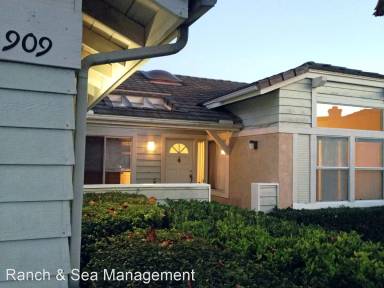 Main picture of 909 Hillfield Ct