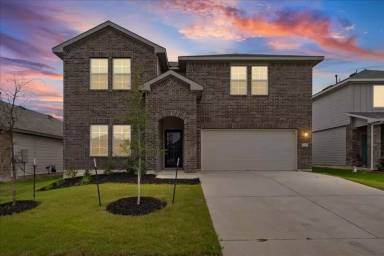 Main picture of 20221 Heinrich Ln
