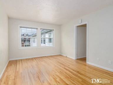 Main picture of 5026 NE 31st Ave