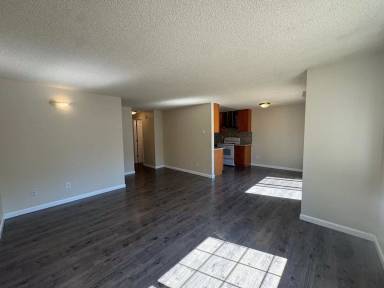 Main picture of 4702 SW Luradel St