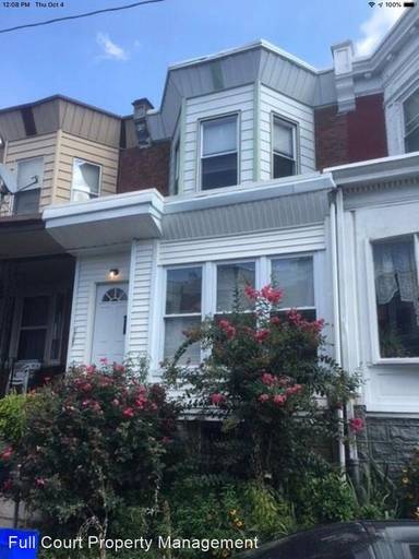 Main picture of 5650 Hadfield St
