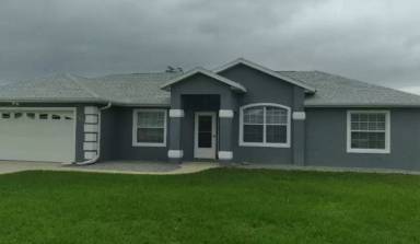 Main picture of 4644 NW 31st St