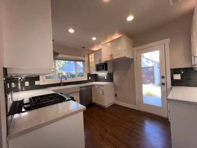 Main picture of 3523 I St