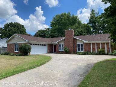 Main picture of 104 Lineberry Cir