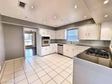 Main picture of 5905 Williamstown Rd