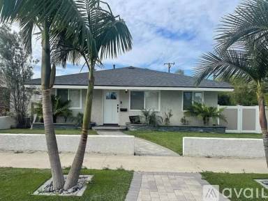 Main picture of 2130 Santa Fe Ave