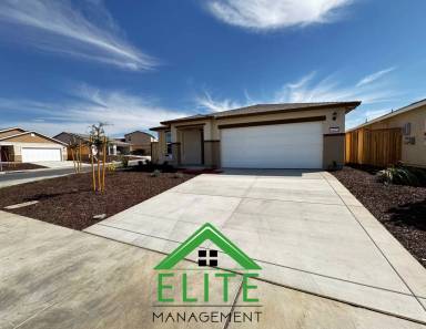 Main picture of 4487 Greenshank Way