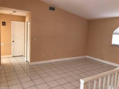 Main picture of 3574 W 80th St