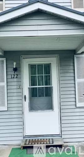 Main picture of 120 W Center St