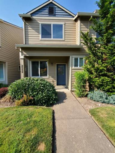 Main picture of 2542 Carson Loop