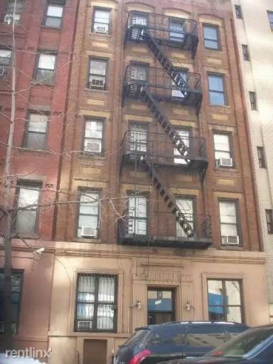 Main picture of 332 E 71st St