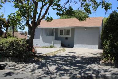 Main picture of 125 Gary Cir