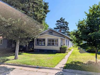 Main picture of 772 Hillview Ave