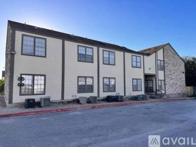 Main picture of 511 Woodward St