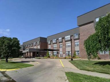 Main picture of 626 S 3rd St