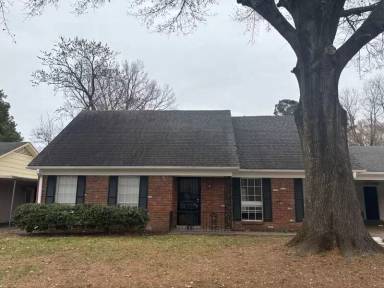 Main picture of 1468 Mullins Station Rd