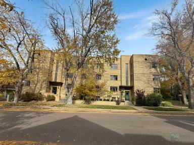 Main picture of 1321 E 10th Ave