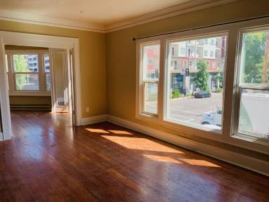 Main picture of 1290 Patterson St