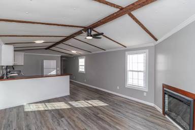 Main picture of 417 Ivey Ln